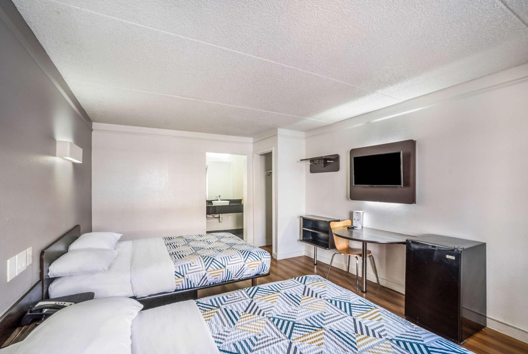 Motel 6-Dallas, Tx - Market Center Extérieur photo