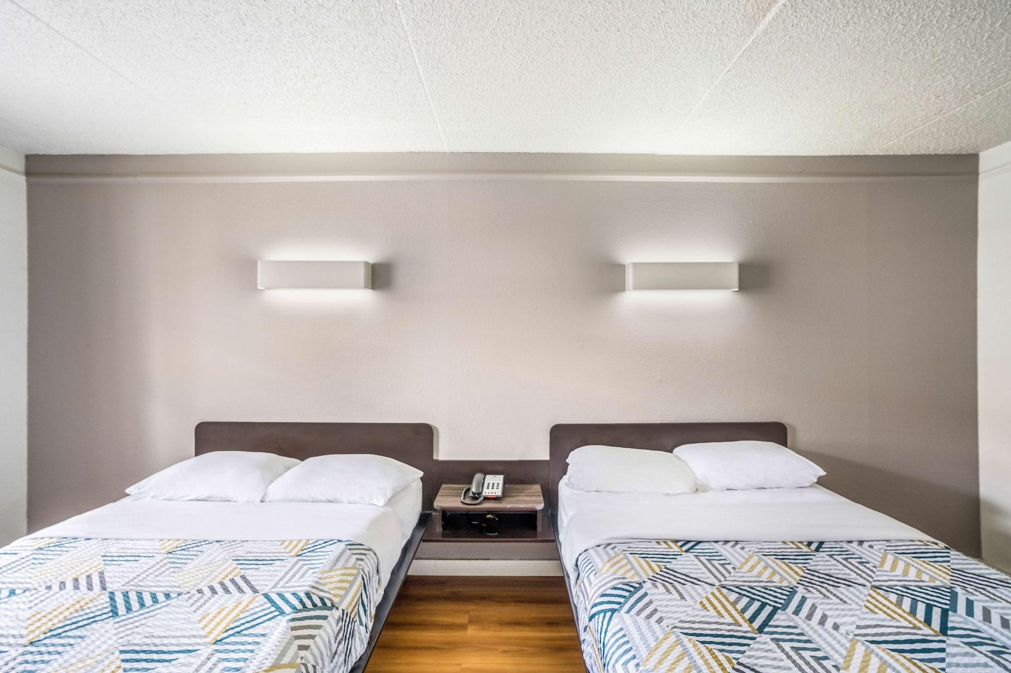 Motel 6-Dallas, Tx - Market Center Extérieur photo