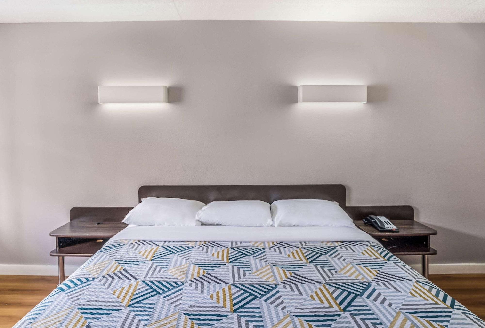 Motel 6-Dallas, Tx - Market Center Extérieur photo